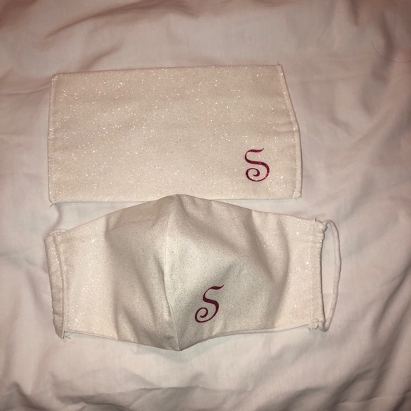 Personalized Off-white glitter mask & matching bag - Picture 2 of 3